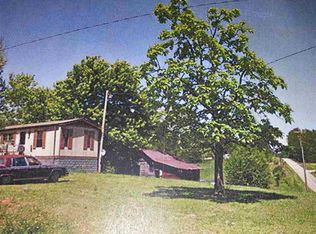 335 Old Barn Rd, Campobello, SC 29322