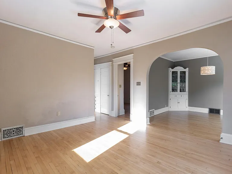 3049 S Wentworth Ave #A — Photo 6