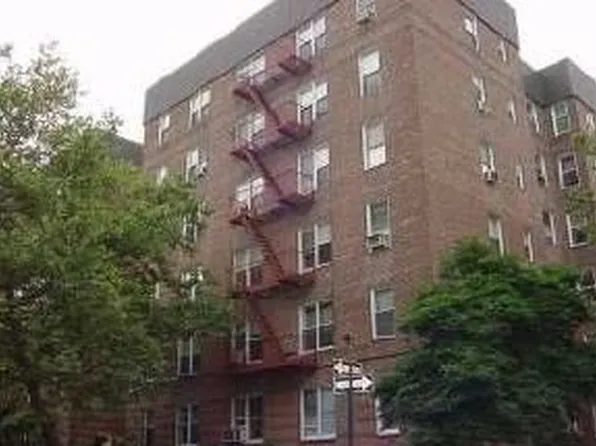 702 Kathleen Place image 1 of 1