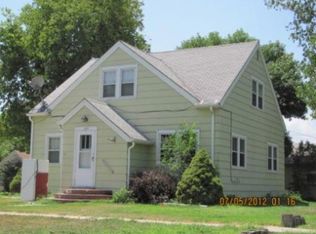 311 Minor Ave, Bertrand, NE 68927