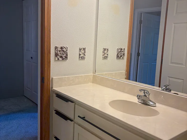 450 Midway Rd #15 — Photo 14