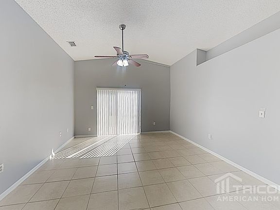 4th image of 2907 Canoe Cir