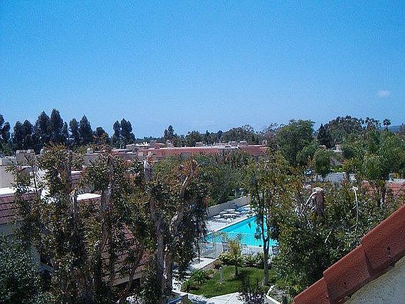 3rd level balcony with views