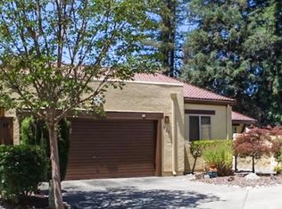 923 Shadyoak Dr, Santa Rosa, CA 95404