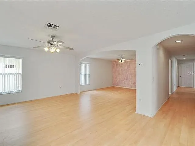 2411 Ashecroft Dr — Photo 4
