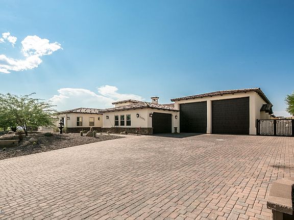 3rd image of 1081 Avienda Del Sol