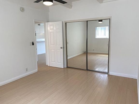3rd image of 3102 S Canfield Ave #6