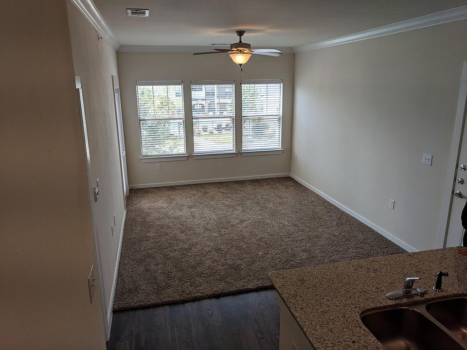 1st image of 155 Amberwood S #133