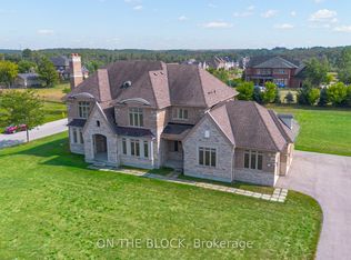 24 Whitewood Dr, Whitchurch Stouffville, ON L4A1R9