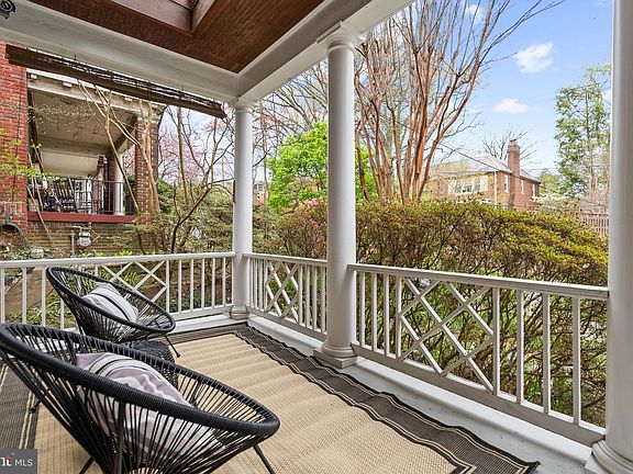 5th image of 3706 Jenifer St NW