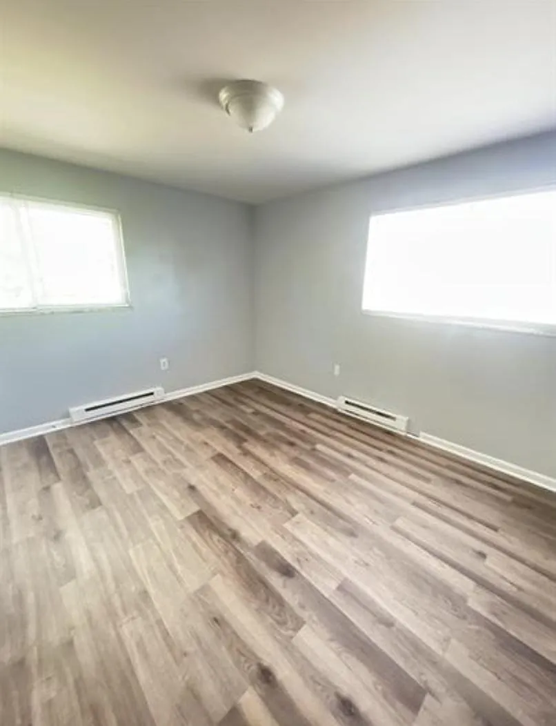 1 bed, 650 sqft, $700 — Photo 3