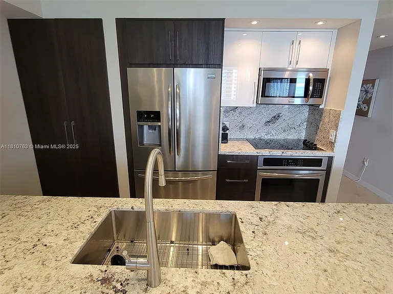 1830 S Ocean Dr #2312 — Photo 27