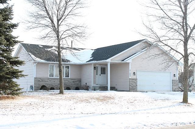 1st image of 2102 132nd Ln NE