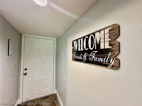 5th image of 5542 Matanzas Dr