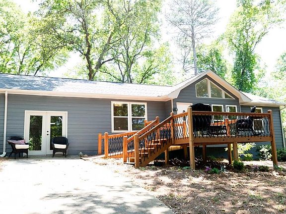 3rd image of 19 Mountain View Ct