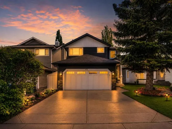 179 W Harvest Park Ter NE, Calgary, AB T3K 4W1