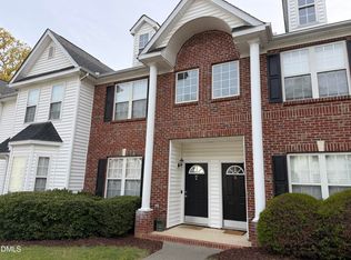 15 Moorefield Ct, Durham, NC 27705
