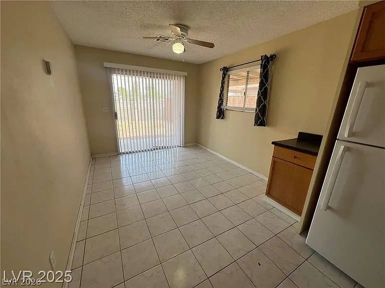 6430 Alomar Ave — Photo 6