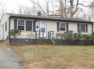 2744 Ludwig St, Winston Salem, NC 27107