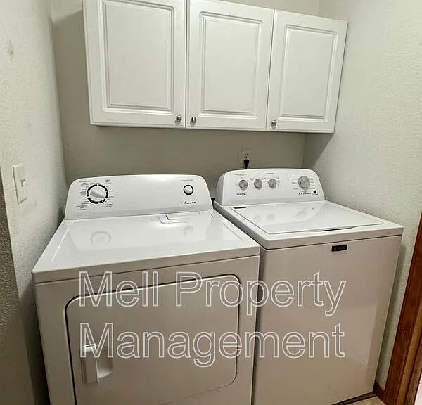 231 N Dogleg Pl — Photo 13