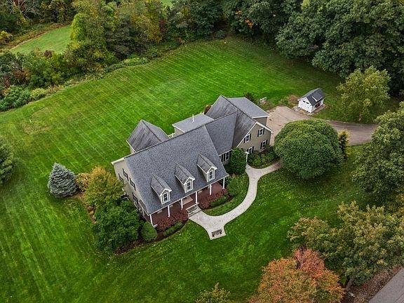 2nd image of 111 Paige Hill Rd