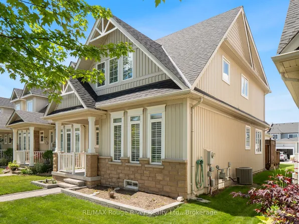 814 Leslie St, Cobourg, ON K9A 0E2