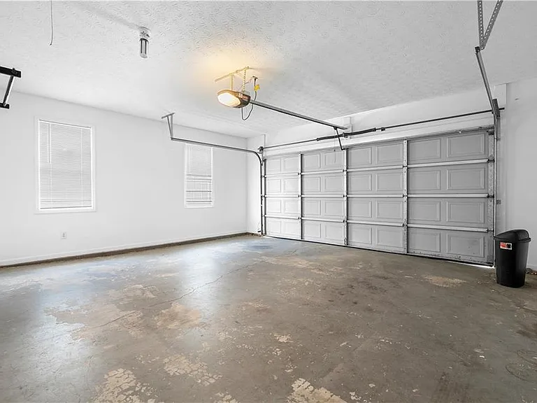 141 Poplar Way — Photo 25