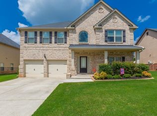 8737 Hamil Ct, Douglasville, GA 30135