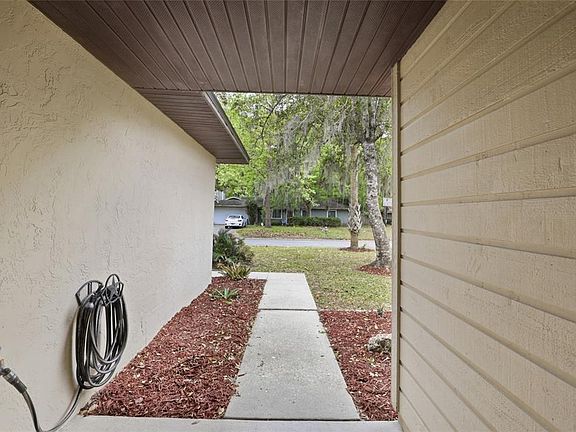 5th image of 7306 SW 17th Pl