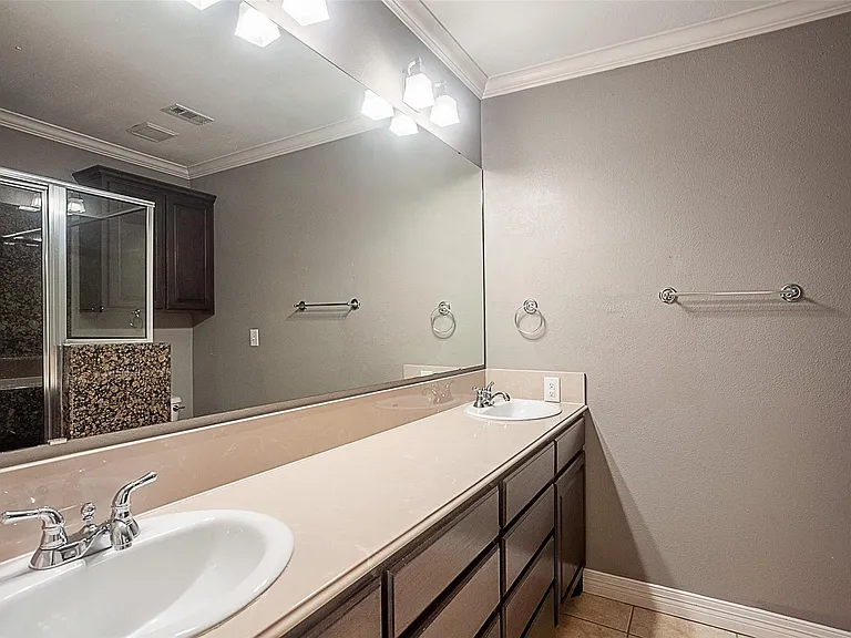 755 N 23rd St — Photo 19