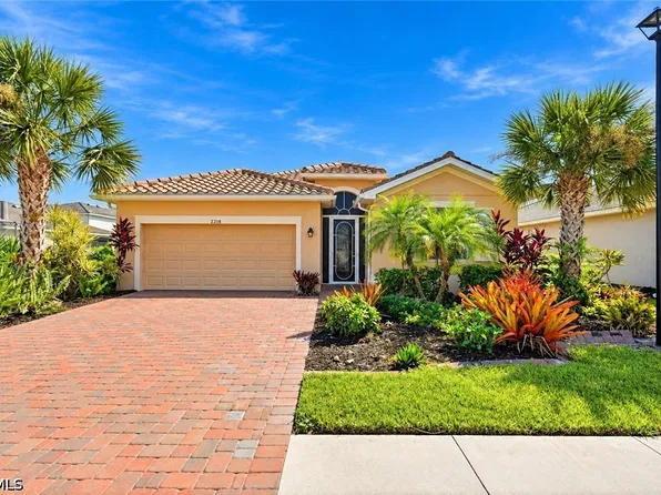 2218 Cara Cara Way, Naples, FL 34120