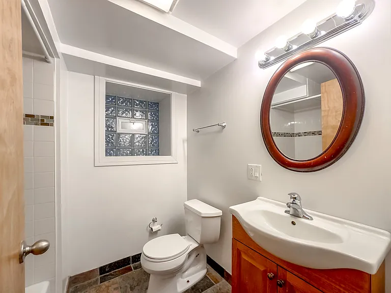 2835 N Damen Ave #R2 — Photo 15