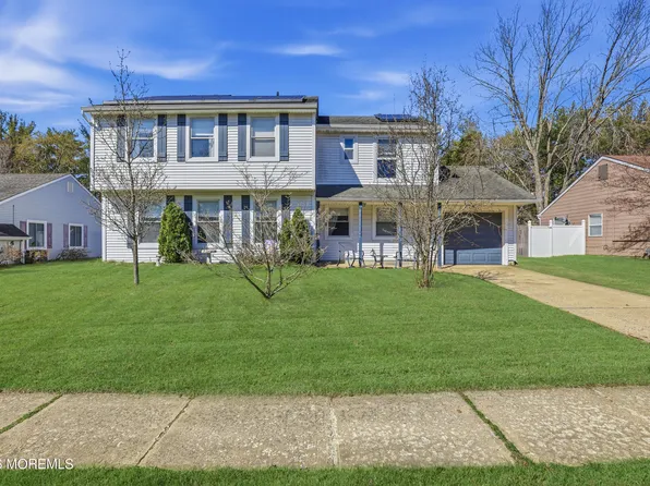 306 Ashford Road, Toms River, NJ 08755