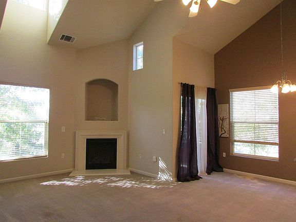 2nd image of 5444 Tares Cir