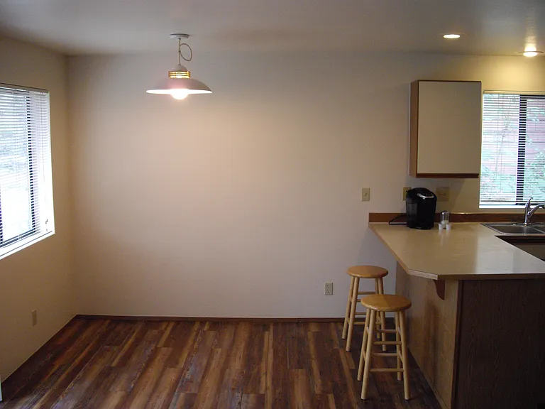 14338 Midvale Ave N — Photo 5