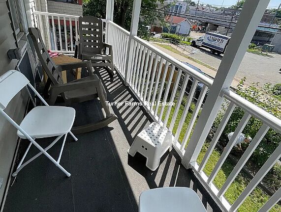 5th image of 12 Berwick Rd #4