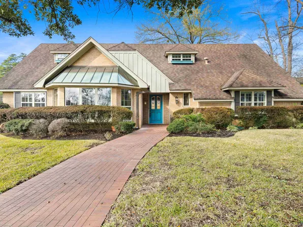 1701 Centenary Dr, Longview, TX 75601