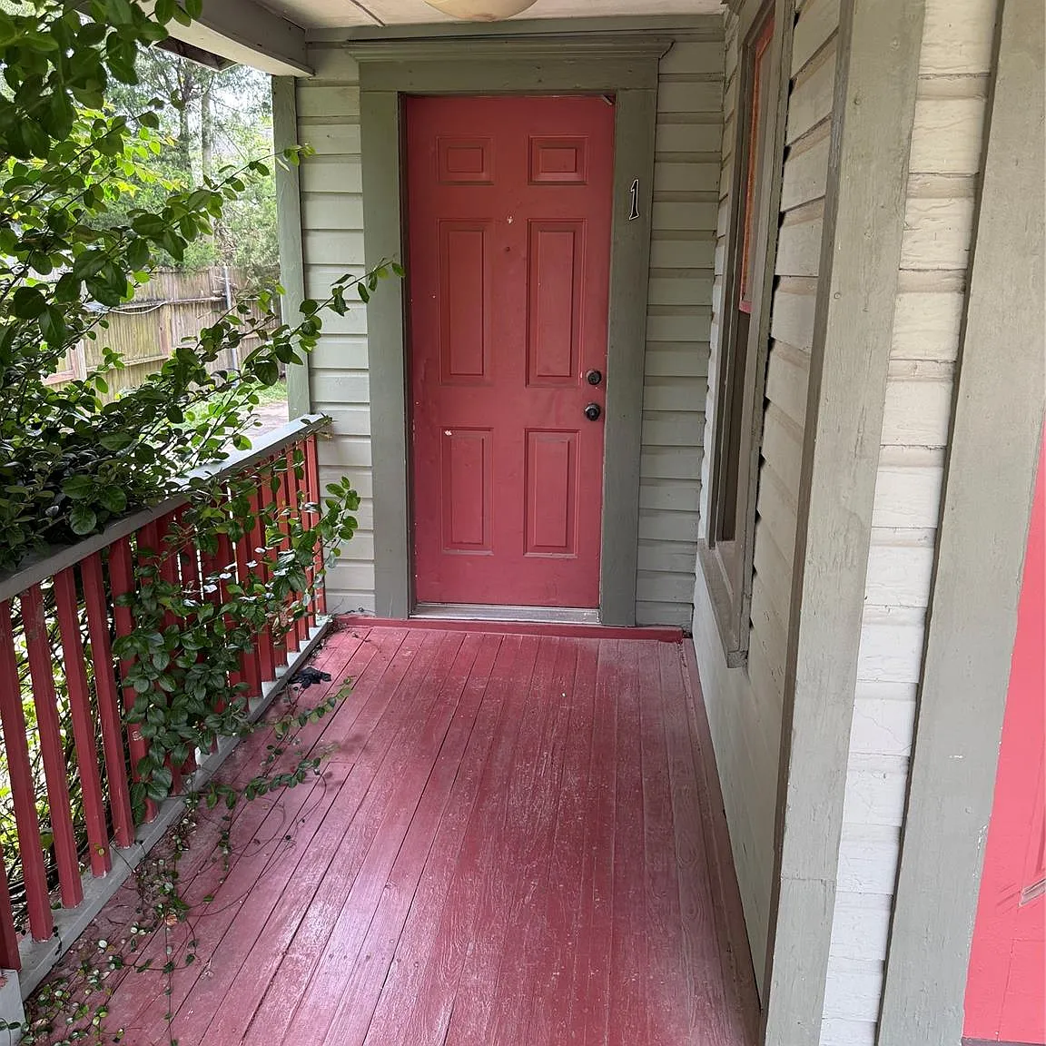 1 bed, 1.0 bath, 600 sqft, $1,200 — Photo 1