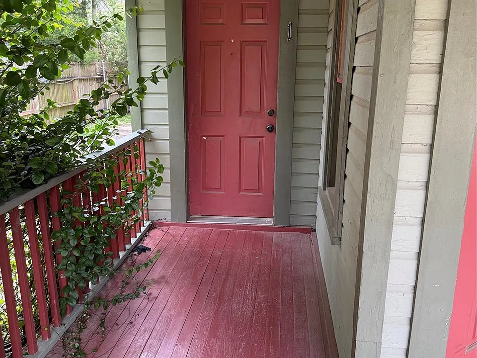 911 Harvard St #1-unit 1