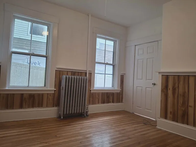 20 Temple St #2 — Photo 15