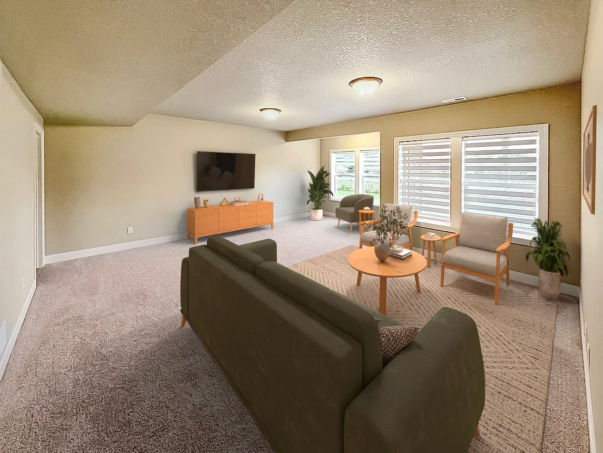 4 bed, 1277 sqft, $2,450 — Photo 3