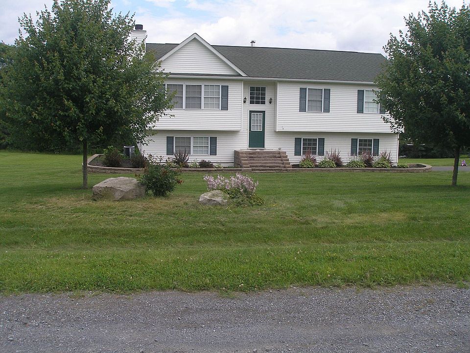 2nd image of 10 Rosio Ln