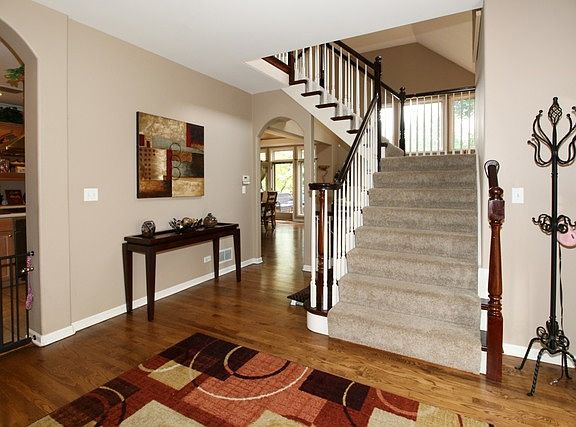 2nd image of 1040 W Sutton Ct #1040