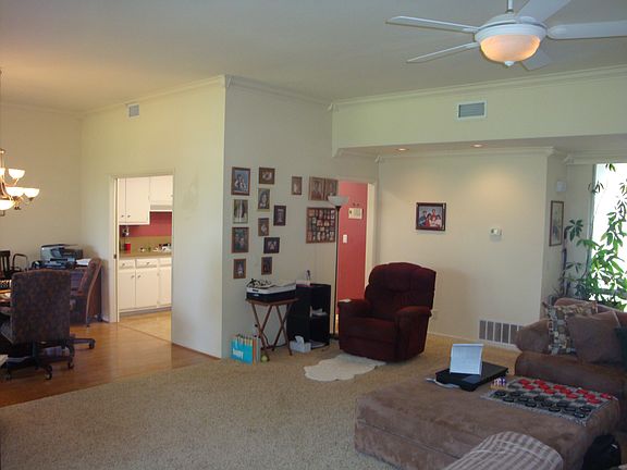 Family Room, High Ceilings