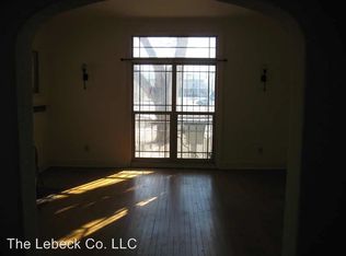 913 Copper Ave NW APT 2, Albuquerque, NM 87102