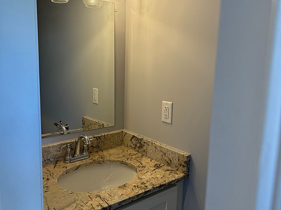 5th image of 225 E Baldwin Rd #308