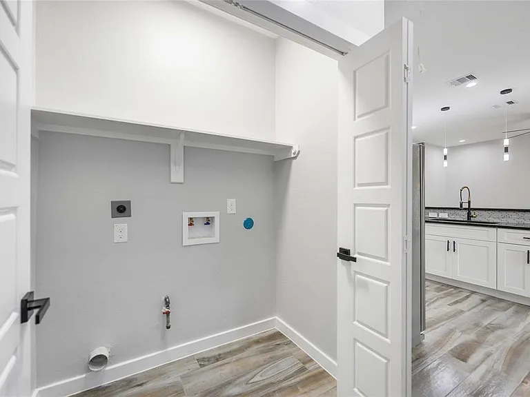 784 Enterprise St #A — Photo 10