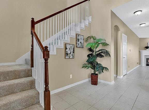 5th image of 1920 Natural Bridge Dr