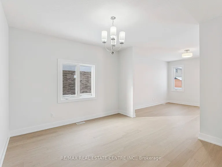 123 Maple St — Photo 7
