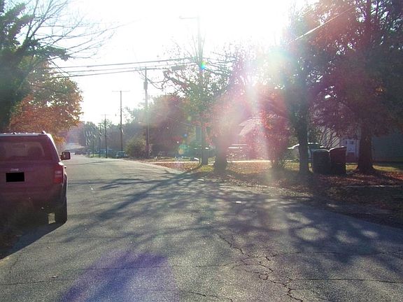 4th image of 114 Lorraine Ave